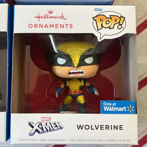 Wolverine and Deadpool Hallmark ornament set - Picture 4 of 6